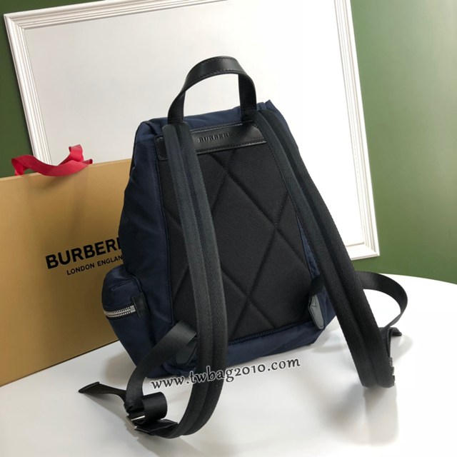 Burberry專門店新款中號牛皮雙肩包邊飾軍旅背包 巴寶莉尼龍布軍風包 yxb1249